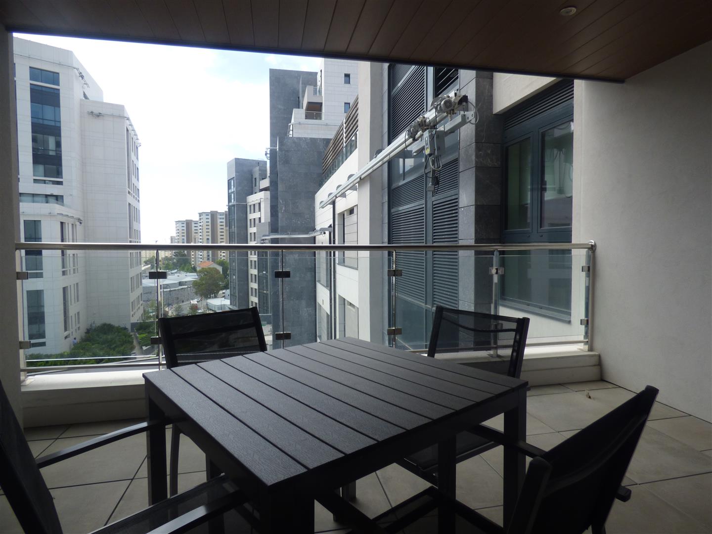  Image of Apartment - 1 Bedrooms - 2 Bathrooms for Rental in Midtown-Gibraltar, Image 10